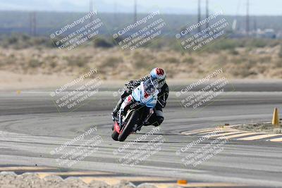 media/Nov-30-2025-TrackXperience (Sun) [[c0061d280f]]/3-Level 1/Session 4 (Turn 11)/